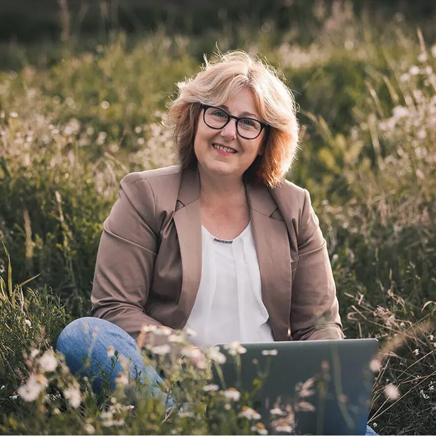 Silvia-Woerner-EFT-Klopfakupressur-Lerhtrainerin